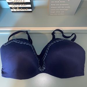 Victoria’s Secret Body By Victoria bra size 36DDD